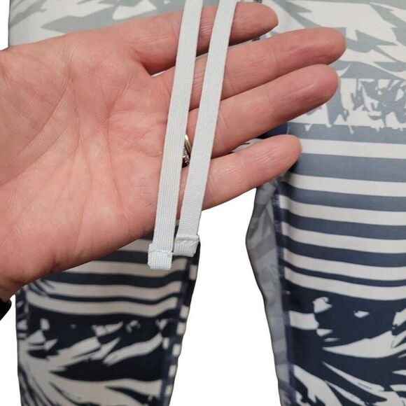 Power Essential Print Running Tight Capri Pure Platinum Palm 872810-043 Womens M - Picture 6 of 13